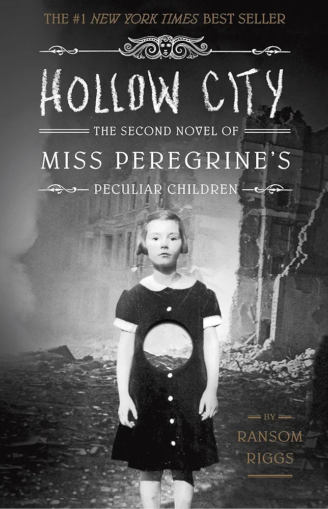 Hollow City: The Second Novel of Miss Peregrine's Peculiar Children - English version - Salembier