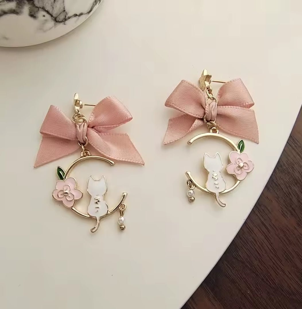 Korean Fashion Cute bow and cat earrings - Salembier